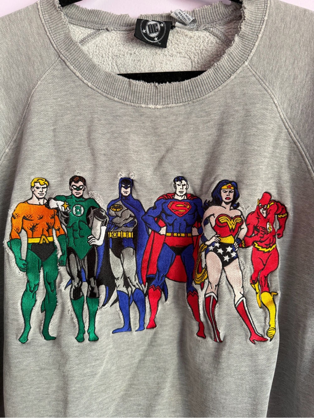 Vintage 90’s DC Green Graphic Justice League Sweatshirt Naturally Distressed XL - Picture 2 of 8